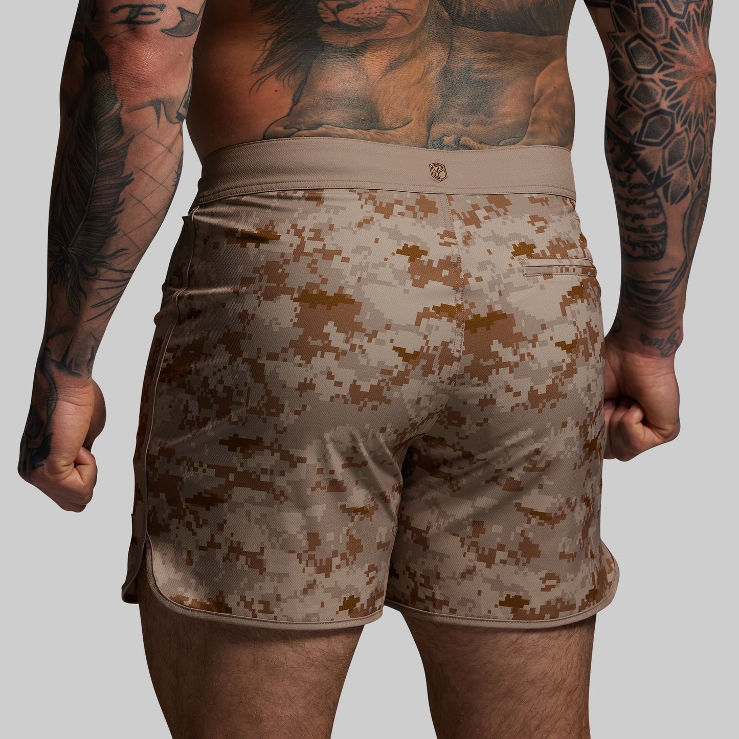 Island Short 5" (Desert Digital)